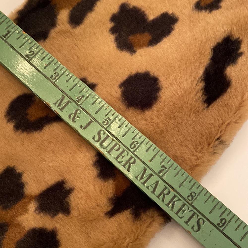 Faux Animal Print Infinity Fur Scarf • NWOT - Picture 7 of 8